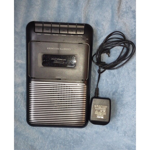 ONN Cassette Player Recorder Player ONA13AV504 With Adapter Built In Microphone - Picture 10 of 10